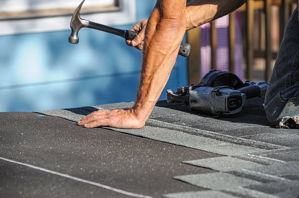 Reliable Roof Installation contractor in Indianola, IA by Ben Roofing and Steel LLC